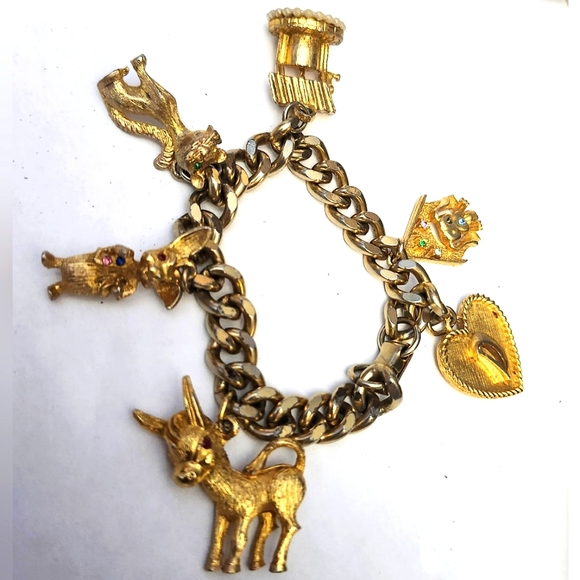 RARE Vtg HOBCO House of Borvani 6 Charm Bracelet - Picture 2 of 5